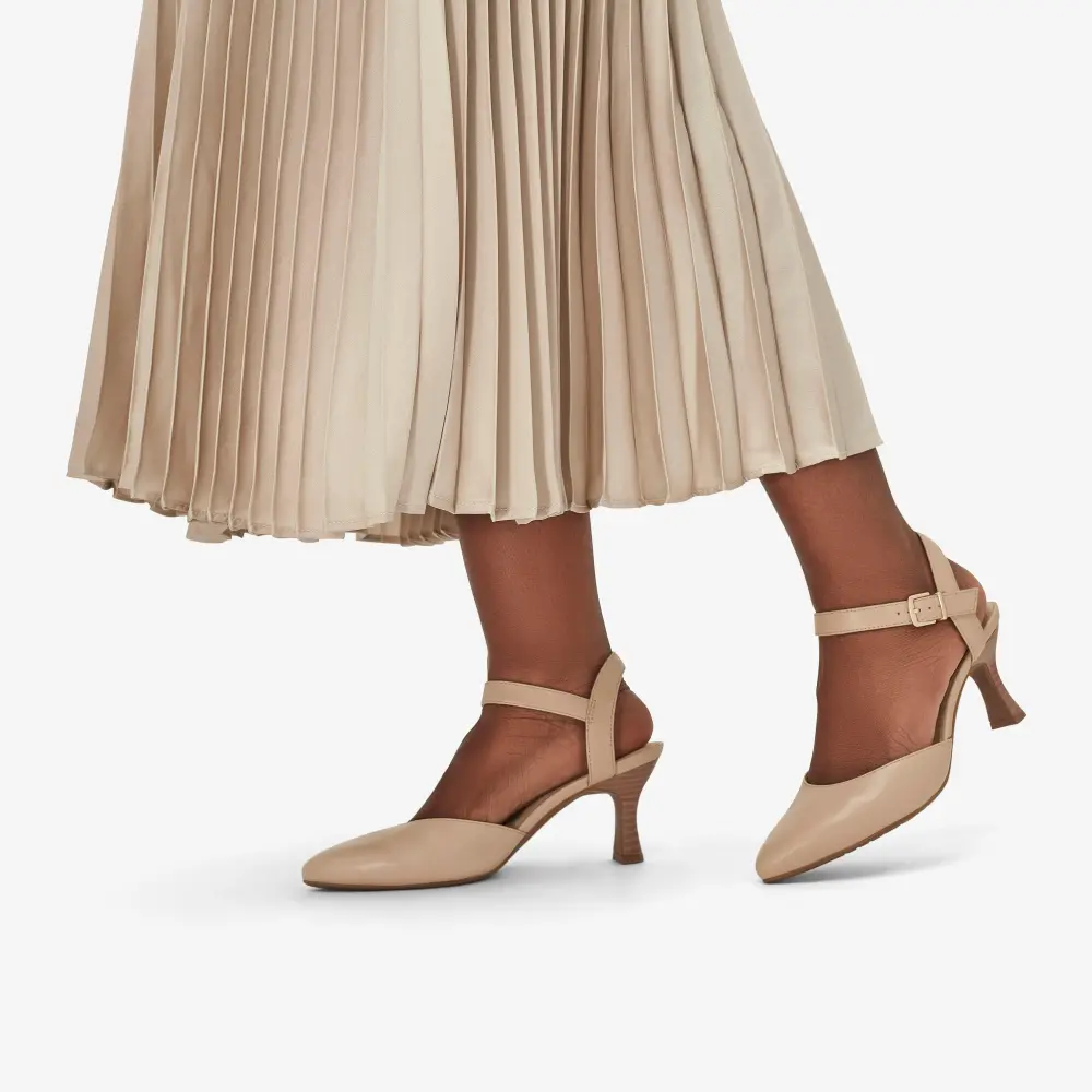 Kataleyna Cora Beige Leder-Pumps für Damen online