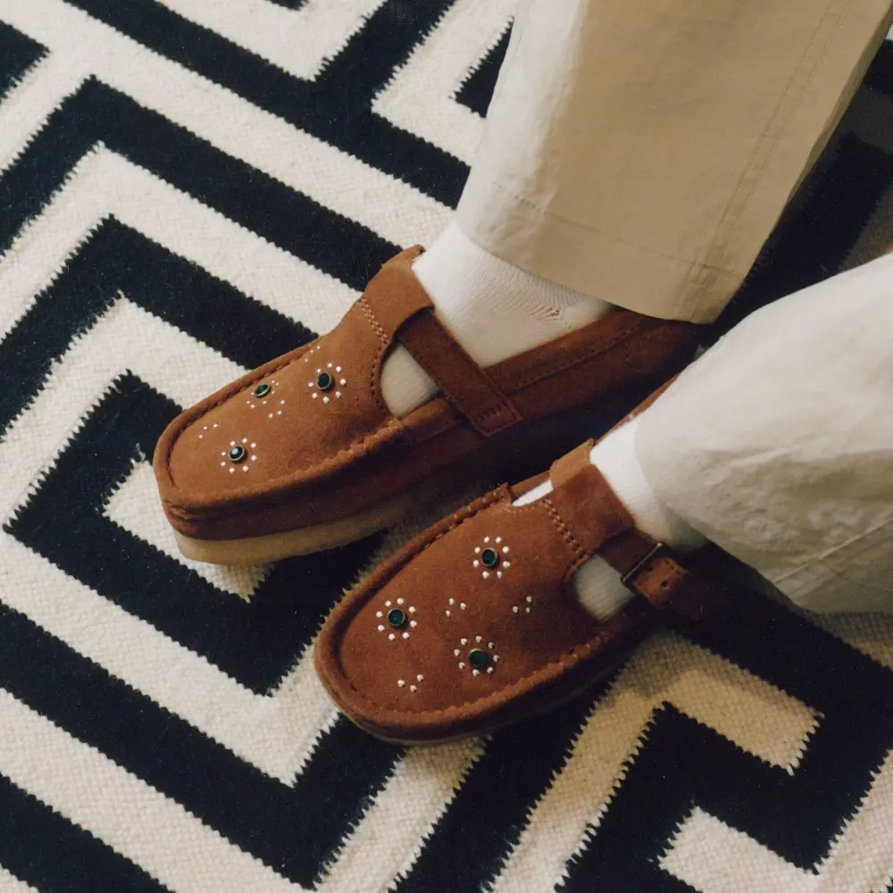 Wallabee T-Bar Damenschuhe aus braunem/orangem Wildleder online